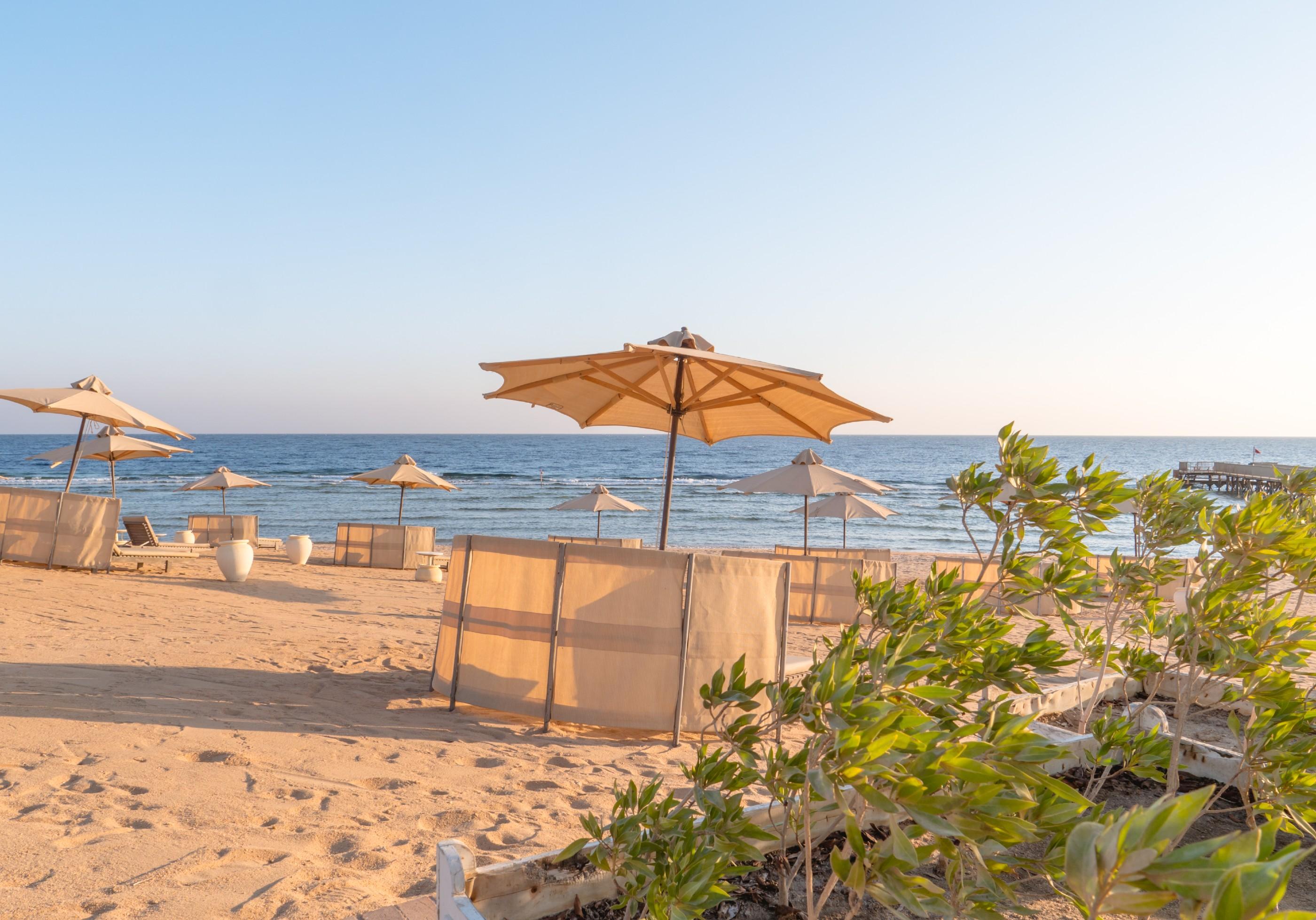 Serenity Alpha Beach - Ex Serenity Makadi Beach Екстериор снимка Beach in the resort